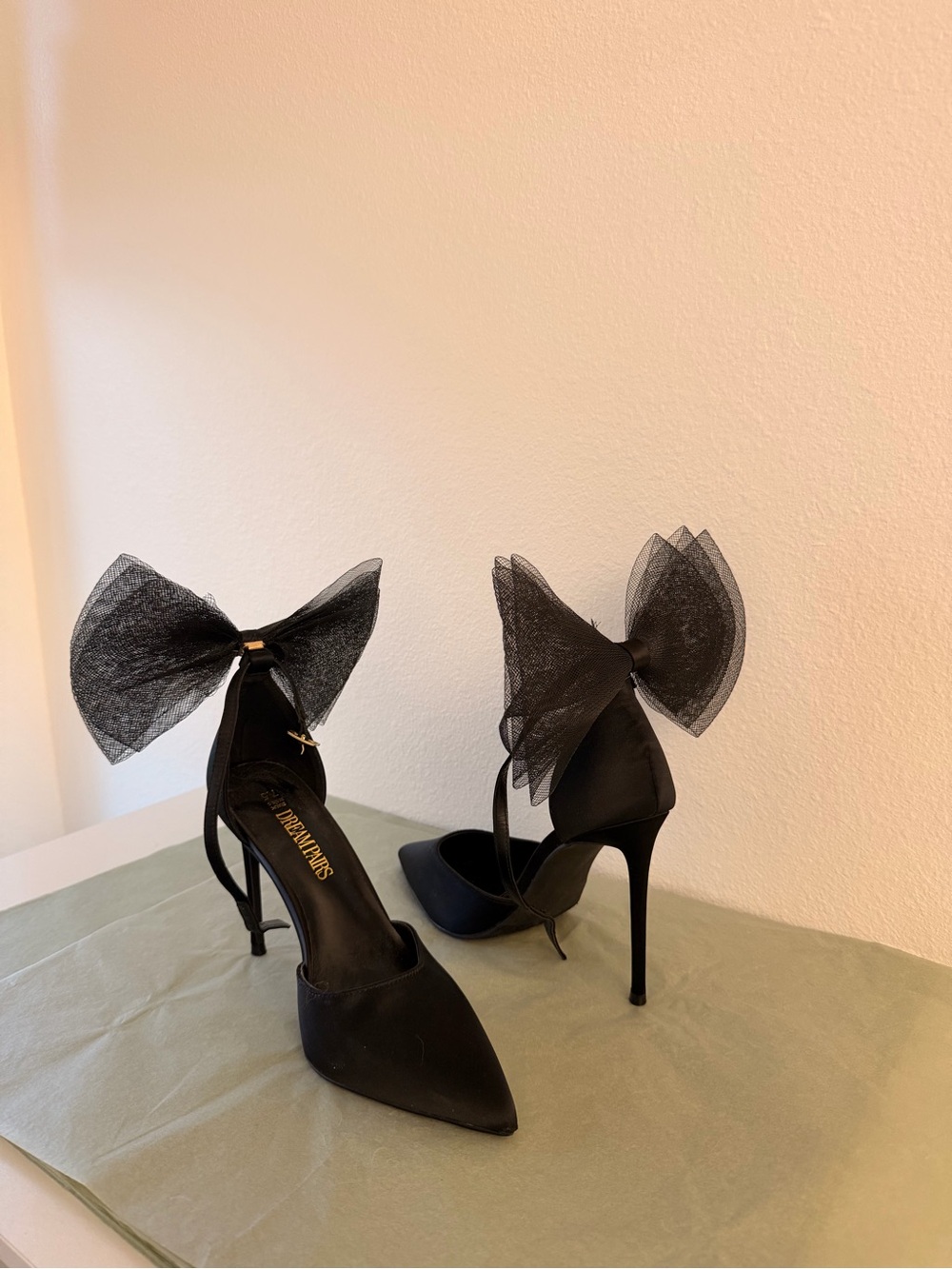 Black Pointed Toe Stiletto Heels with Decorative Bow